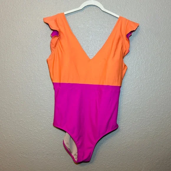 Summersalt The Ruffle Backflip one piece swimsuit hibiscus tangerine Size 20 - Picture 3 of 9